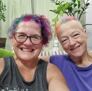 Meet your Posher, Deena